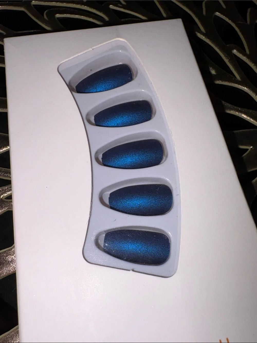 New in box Shiny blue press on nails 24pc